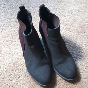 Ana Venus slip on boots size 7.5